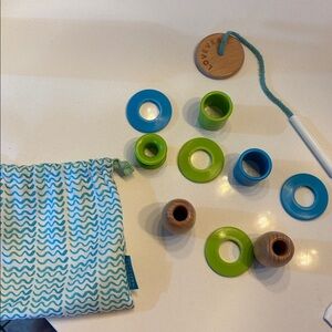 Lovevery threadable bead set